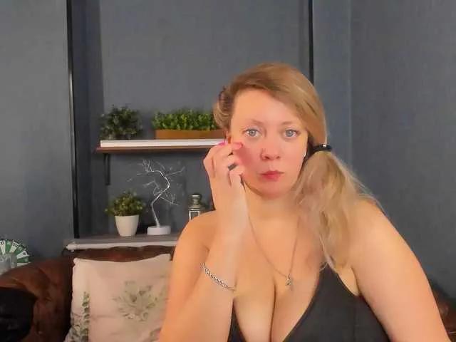 JessicaFoxie on BongaCams 