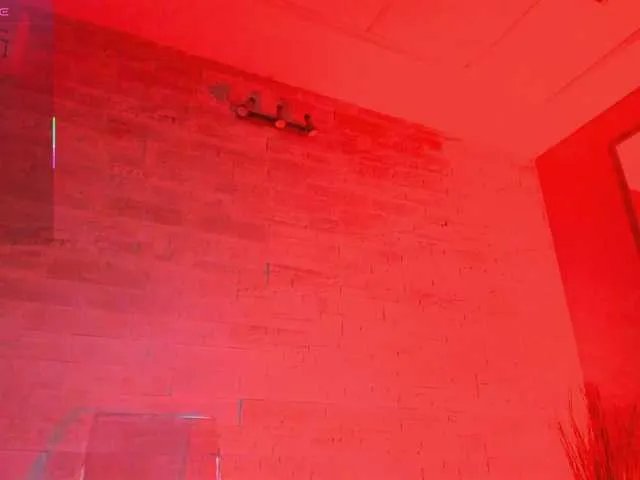 Offline JessyBee on BongaCams