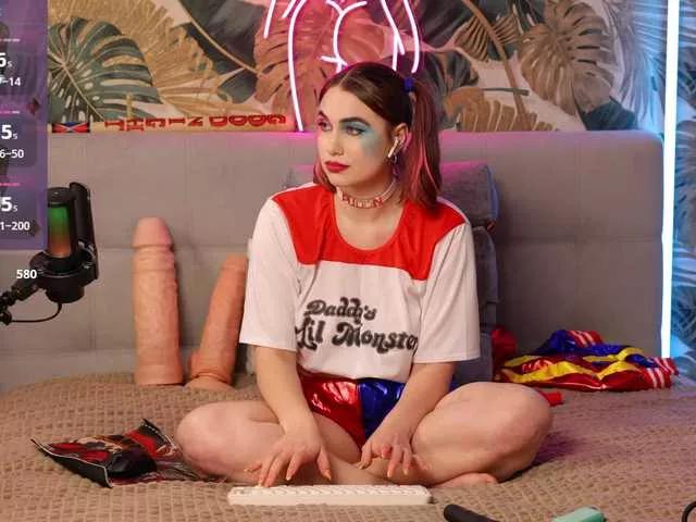 Offline JinxPowderLOL22 on BongaCams