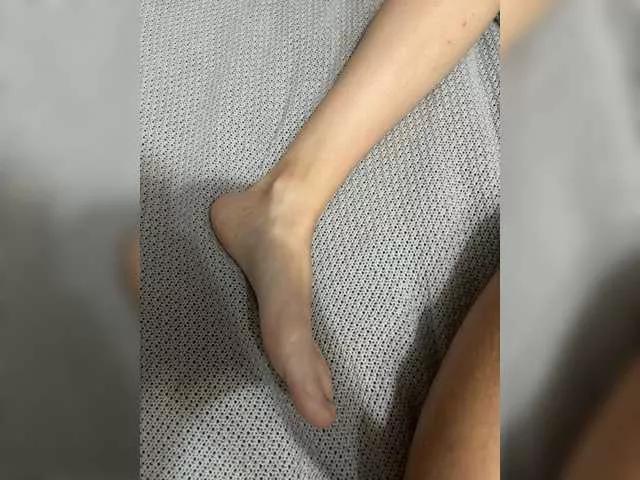 Offline Johnbuddy on BongaCams