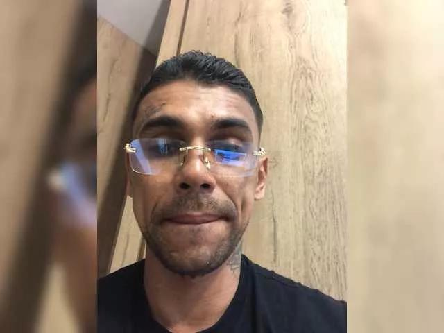 Offline Jonesjones15 on BongaCams