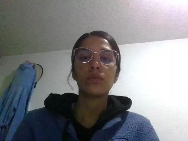 JuanaBrunette on BongaCams