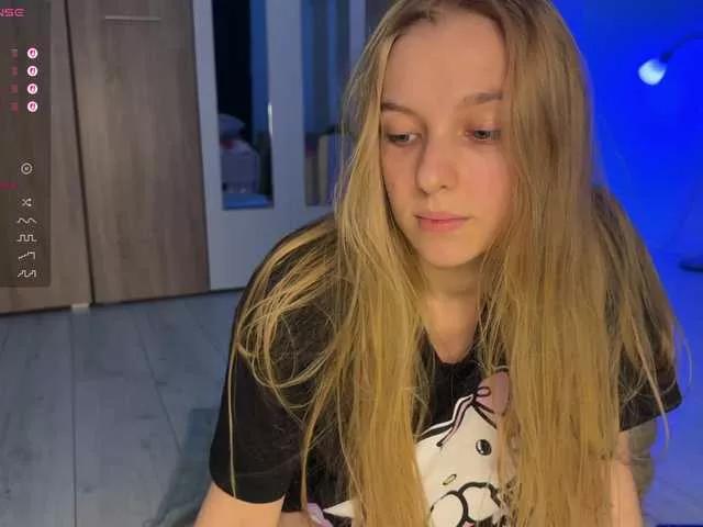 Freechat jucieLussie on BongaCams