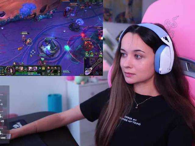 JuicyAngel on BongaCams