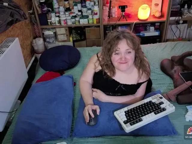 Julia-79 — Freechat on BongaCams