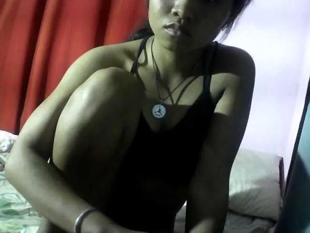 Juliesweety on BongaCams