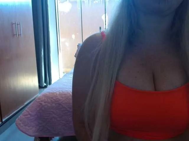 Freechat Jussara-Milf on BongaCams
