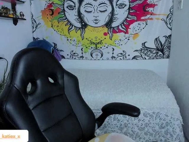 Offline Just-katiex on BongaCams