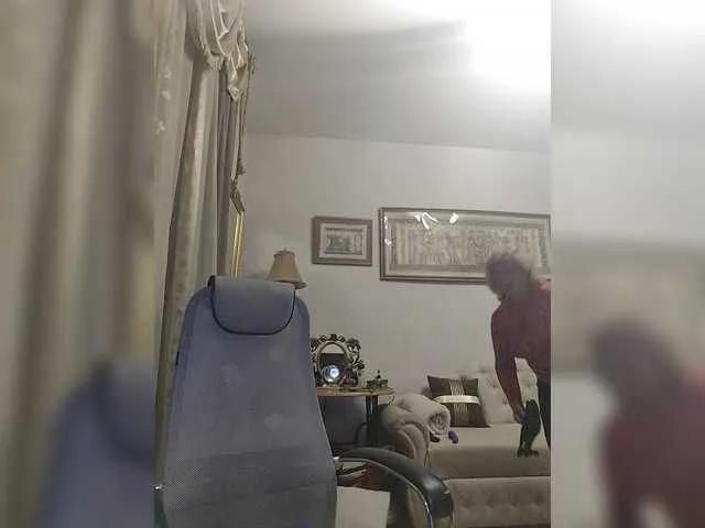 Offline KarinkaSweet on BongaCams