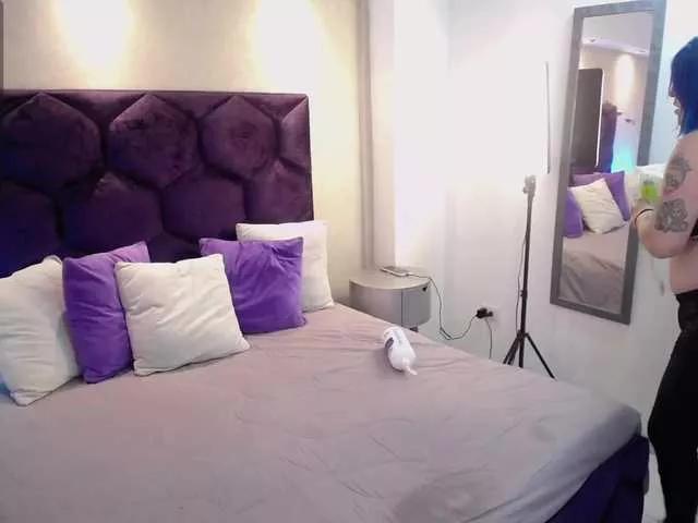 Freechat katrinadirtyx on BongaCams