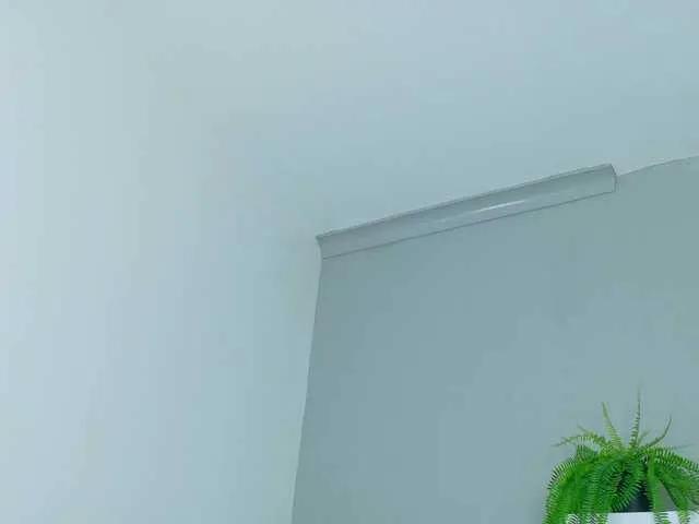 Offline Kendalmiller on BongaCams