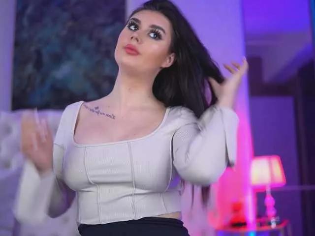 BongaCams KendraMoon is Freechat KendraMoon — Neck kisses, romantic dates, very slow unforgettable sex