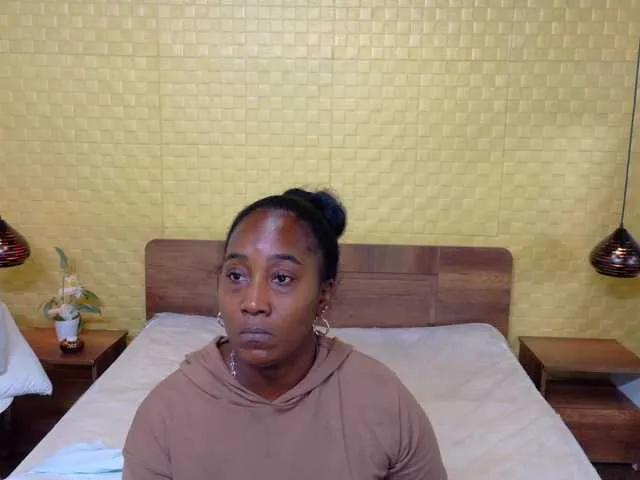 Freechat kiara-evanss on BongaCams