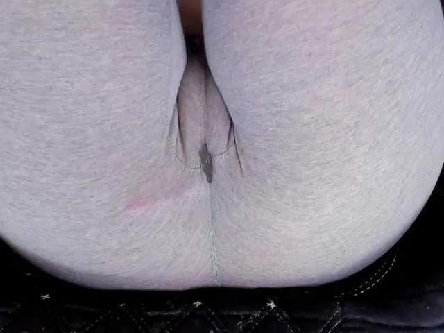 Freechat Kira-Kell on BongaCams