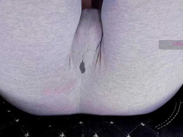 Freechat Kira-Kell on BongaCams