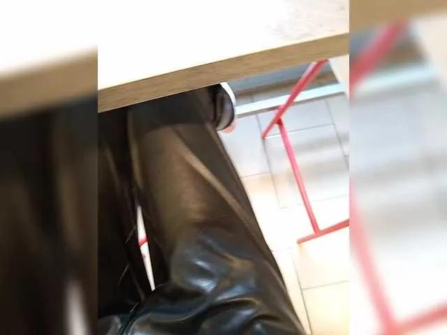 Offline klubnichkka on BongaCams