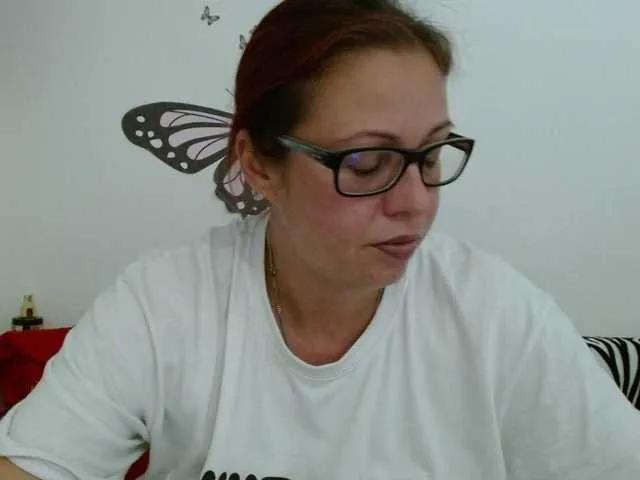 LadyHellene on BongaCams