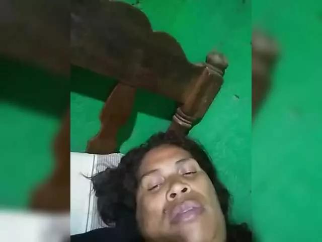 Offline Ladysexyboobs on BongaCams