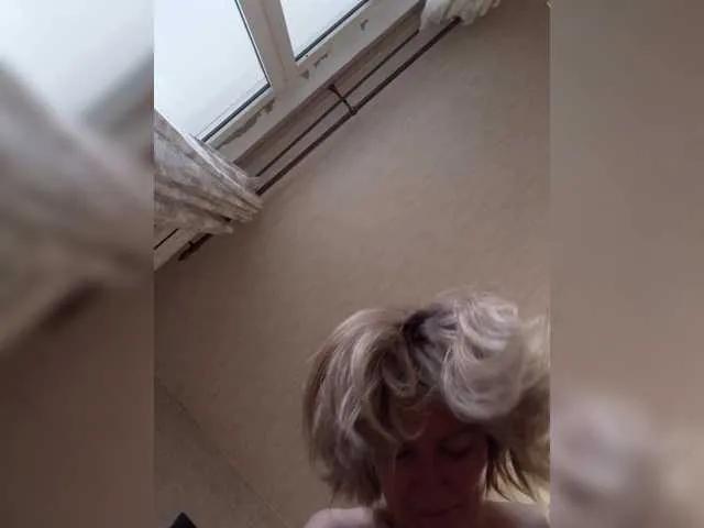 Offline LagoonJoy on BongaCams