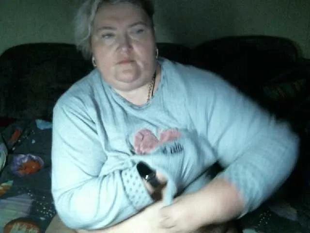 Offline Lana0005 on BongaCams