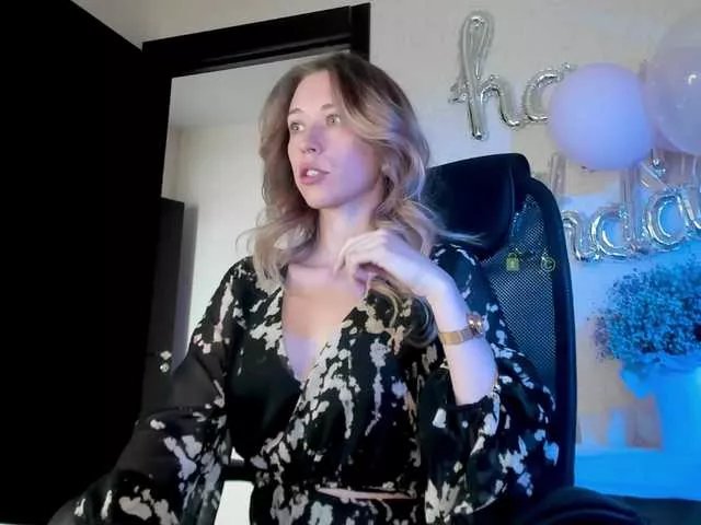 Offline Lanakisss on BongaCams