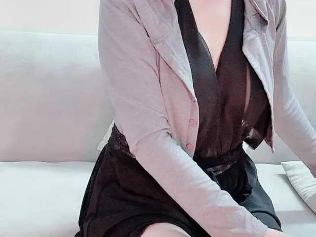 Lee-haeri on BongaCams