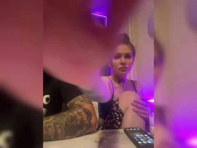 Freechat Letti28 on BongaCams