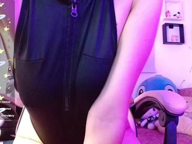 Freechat levi-cloud on BongaCams