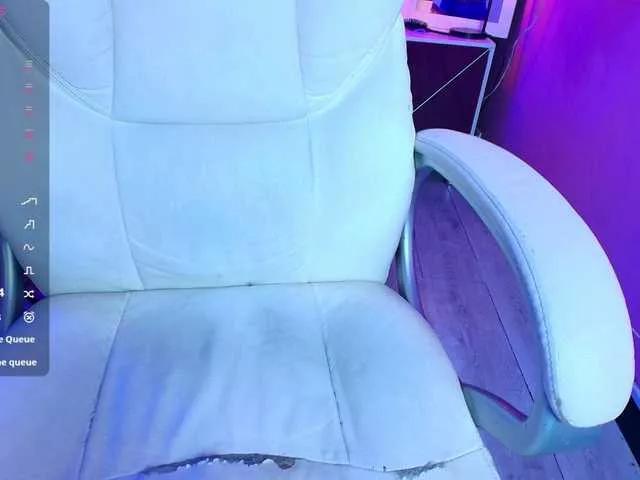 Offline Lexi-Howard- on BongaCams