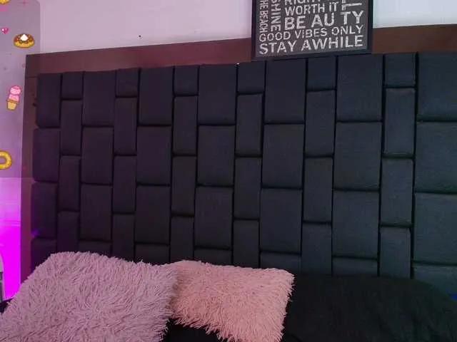 Offline Lexi-Howard- on BongaCams