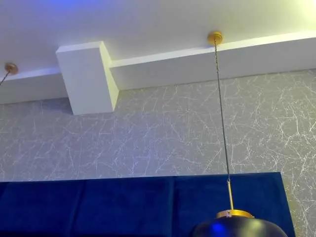 LindaSelena — It turns me on so much when they play with my imagination and make me use my whole body.