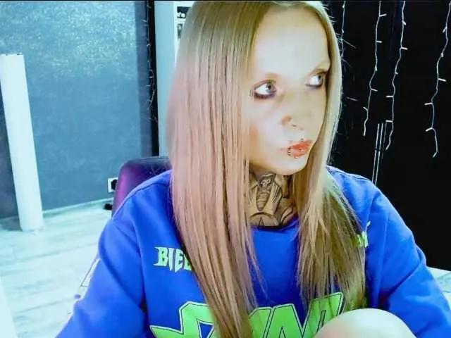 Offline LisaModel on BongaCams