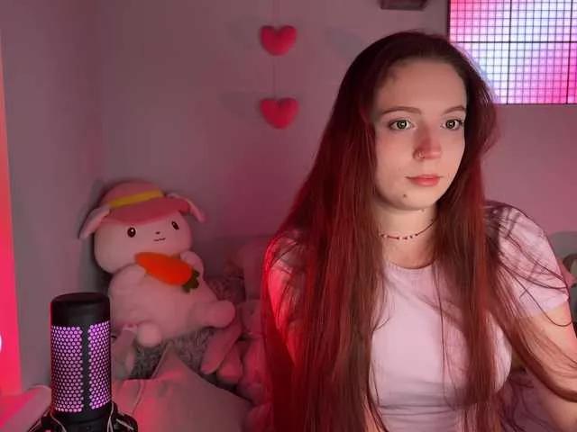 LissaSkarlet on BongaCams 