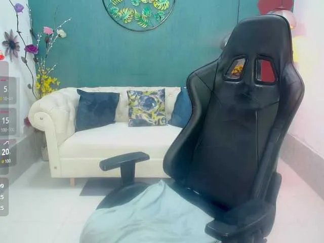 Offline lissgreyss on BongaCams