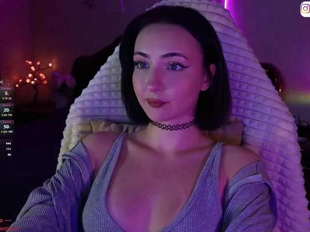 Offline LollyGirlMoon on BongaCams