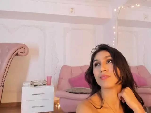 Freechat LucianaRoa on BongaCams