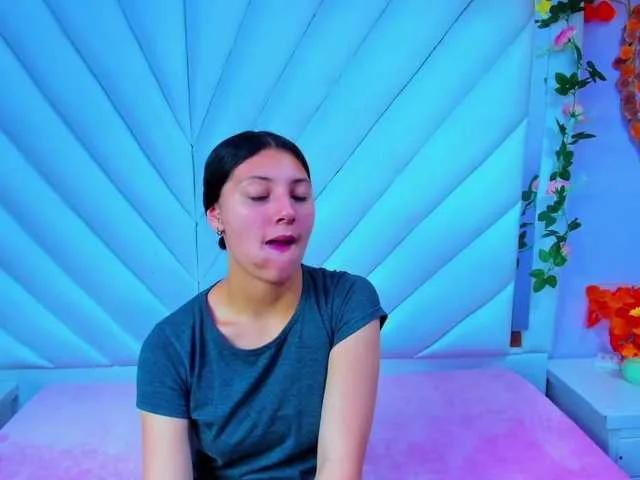 Freechat LunaBennett on BongaCams