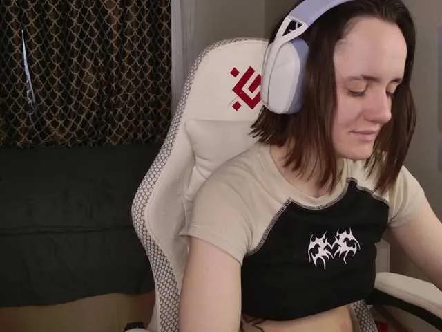 Freechat LunaL0ve on BongaCams