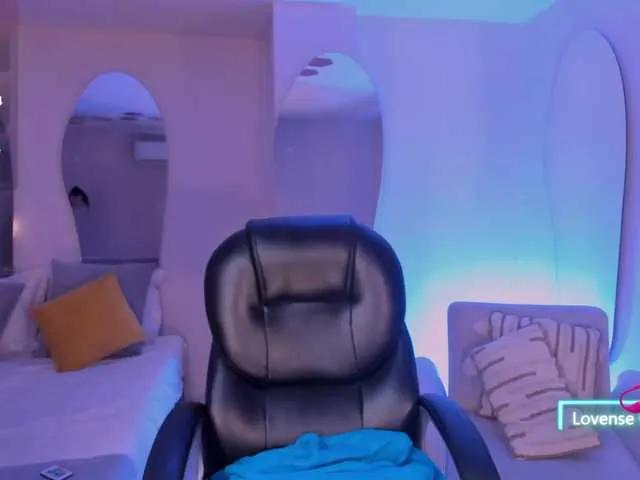 Freechat MaddisonLowe on BongaCams