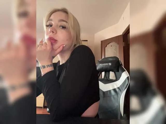 Offline maksisisia on BongaCams