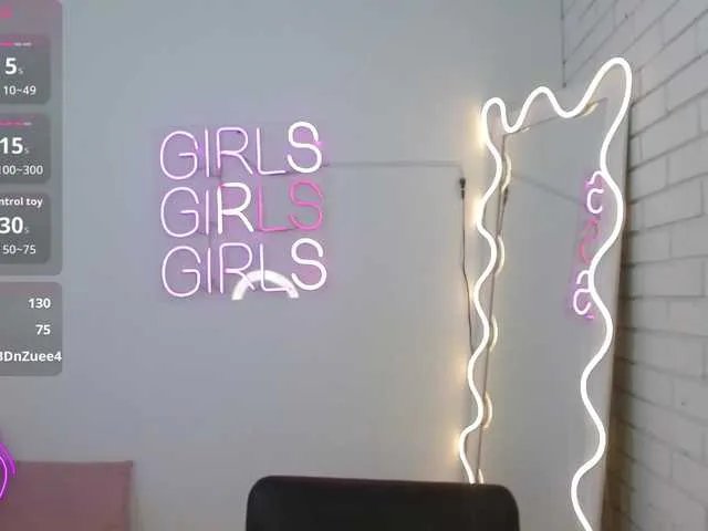 Offline Malory-tay on BongaCams