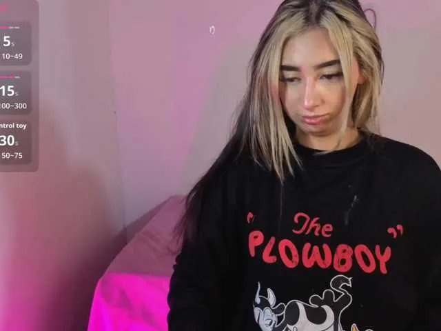 Offline Malory-tay on BongaCams