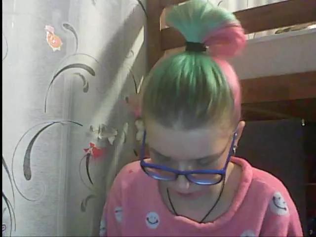 Freechat malvinella on BongaCams