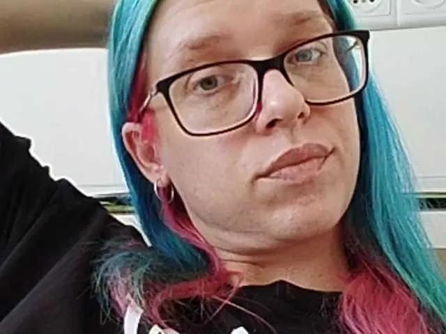 Freechat malvinella on BongaCams