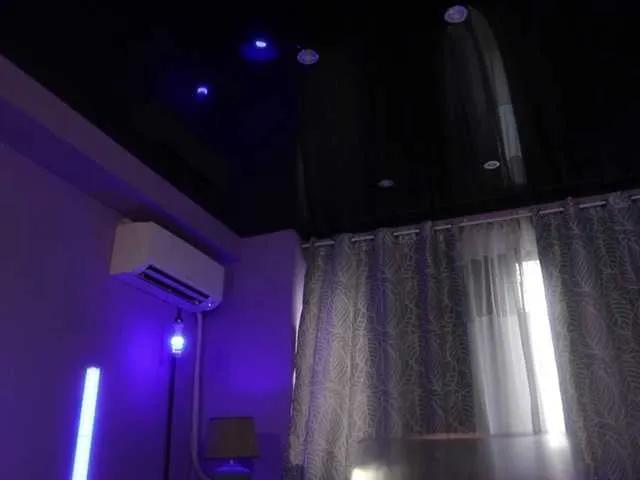 Freechat mandypeas on BongaCams