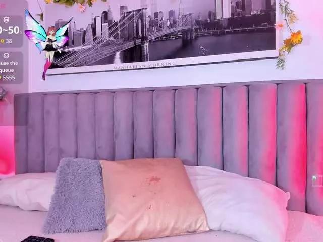 Freechat MandyWester on BongaCams