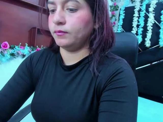 Offline mariaclay on BongaCams