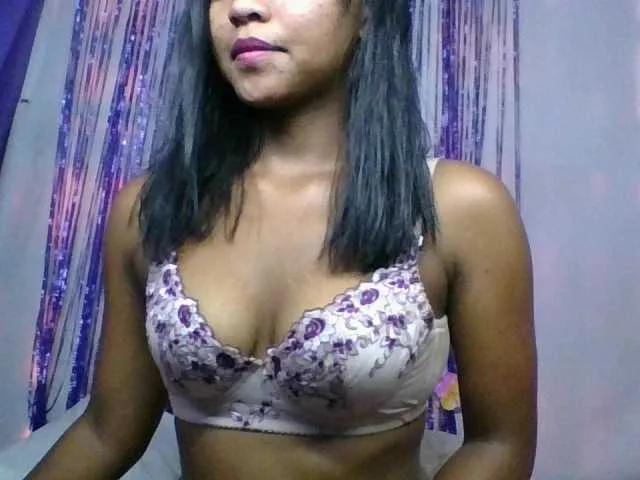 Offline MariahRK on BongaCams