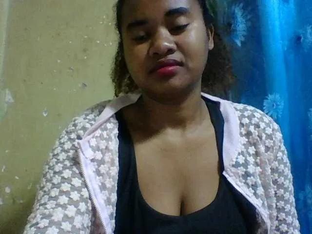 Offline Marie121 on BongaCams