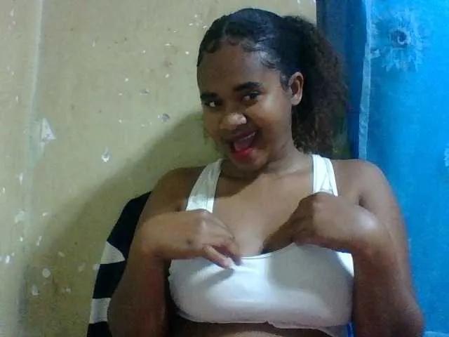 Offline Marie121 on BongaCams